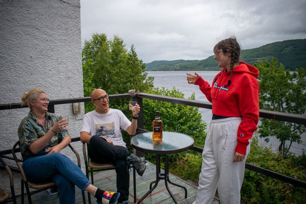 Lochside Hostel Patio